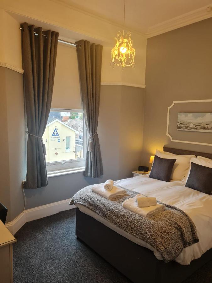 Heathcliff House B&B Exclusively For Adults Free Large Carpark Torquay Exterior photo